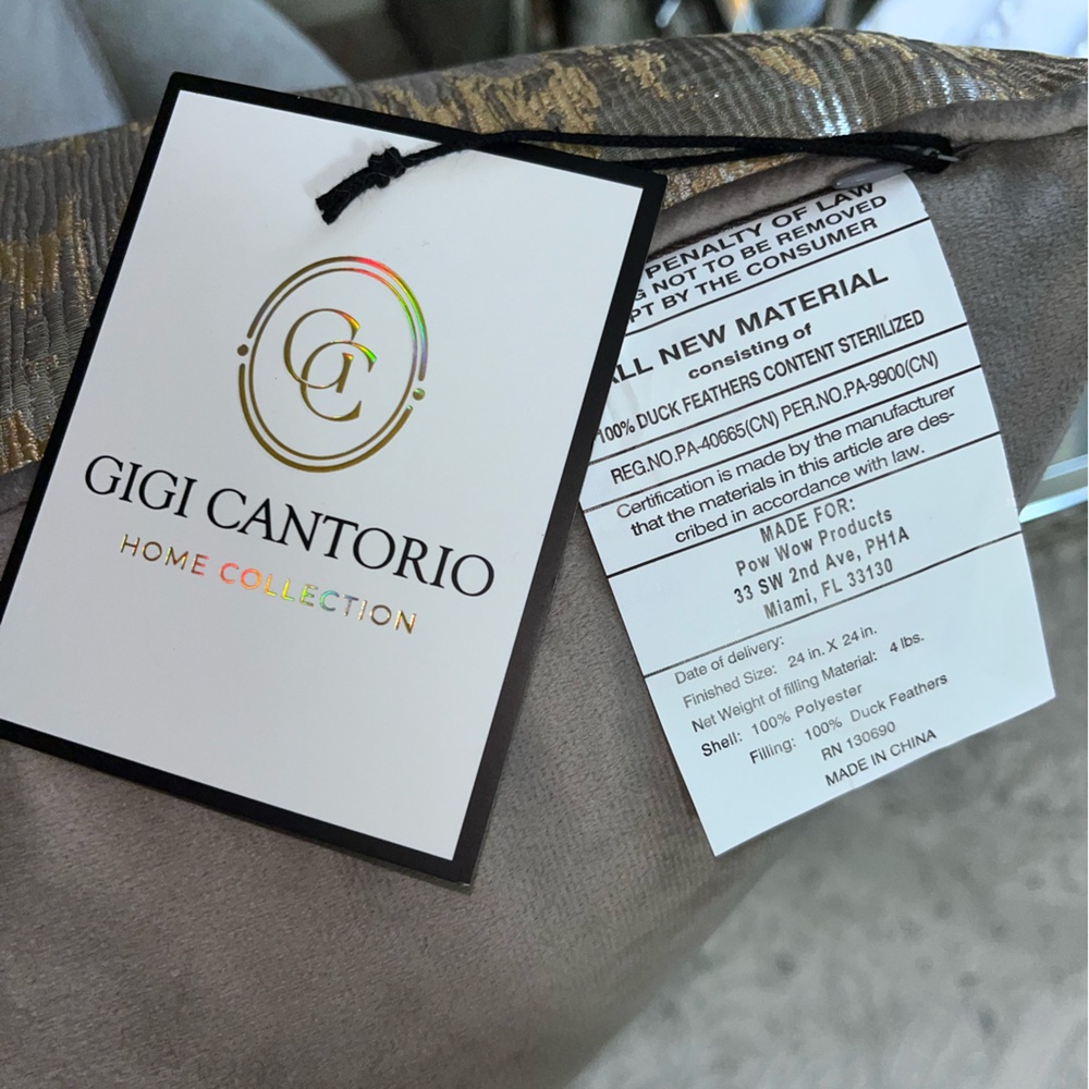 1-NWT GIGI CANTORI GOLD/SILVER LUXURY DECORATIVE PILLOW - Picture 16 of 17